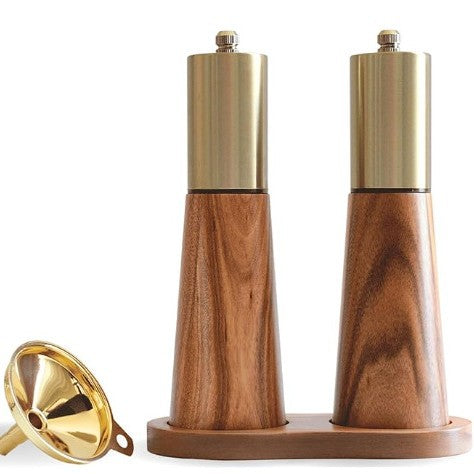 Kitchen pepper grinder