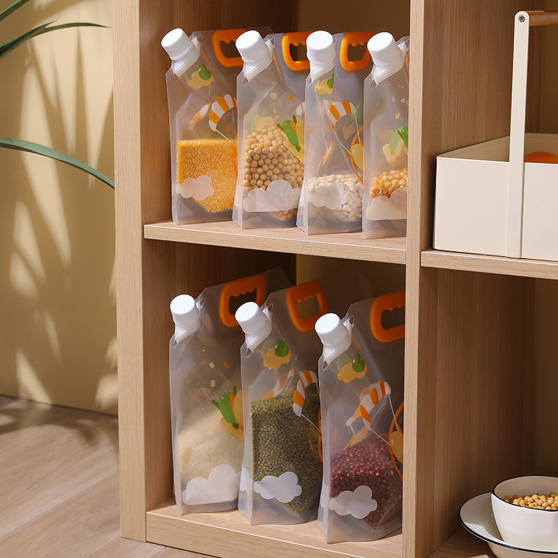 Grain and legume storage bags with airtight seals