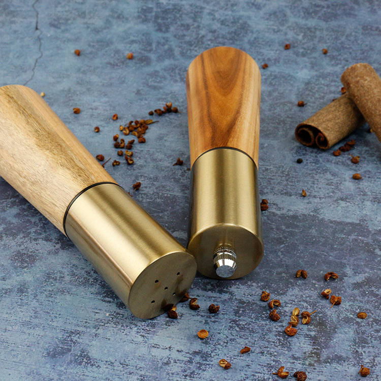 Kitchen pepper grinder